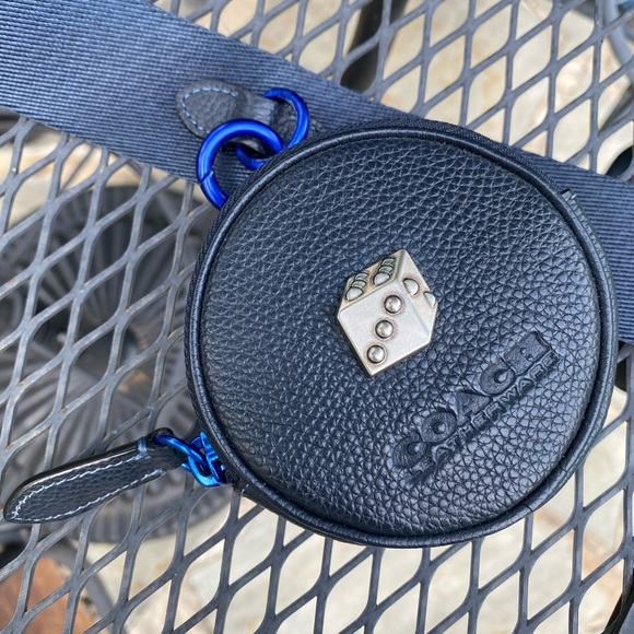 GUC Coach Charter Crossbody Bag (Navy/Metallic Hardware) - Picture 2 of 8
